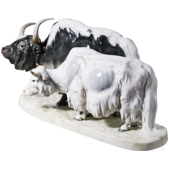 Zwei Grunzochsen, Otto Pilz, 1907 (Entwurf), Meissen, vor 1924 (Ausf&uuml;hrung)