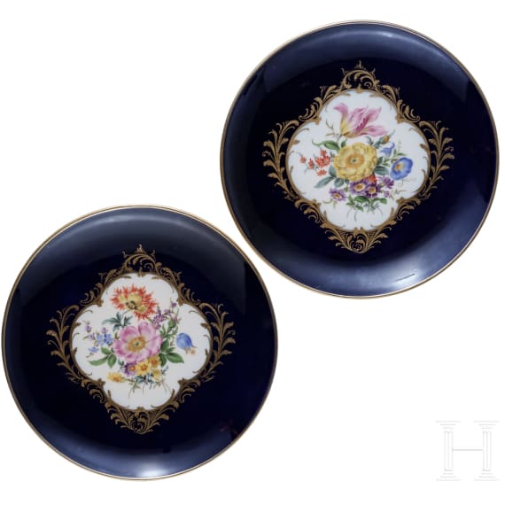 Zwei kobaltblaue Teller, Meissen, 1860 - 1924