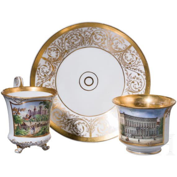Ansichtentasse Ordenspalais (Prinz-Karl-Palais) , Untertasse, KPM, 1837-47/ Tasse, Meissen, um 1810