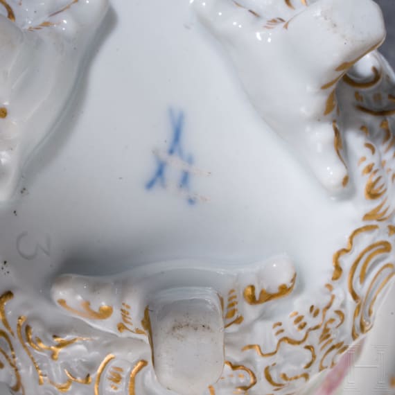 Ansichtentasse Ordenspalais (Prinz-Karl-Palais) , Untertasse, KPM, 1837-47/ Tasse, Meissen, um 1810