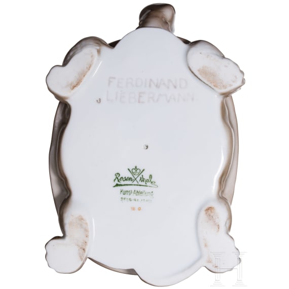 A porcelain group "Turtle Post", Ferdinand Liebermann (design), Rosenthal Kunstabteilung Selb, circa 1920 (finish)