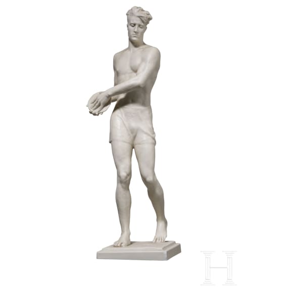 A buiscuit porcelain figure of a discus thrower "Diskuswerfer", Ottmar Obermaier, 1931 (design), Rosenthal Kunstabteilung Selb, 1941 (finish)
