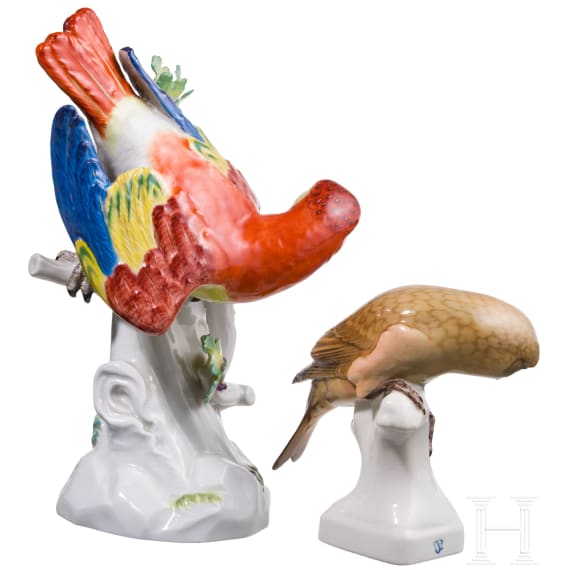 A porcelain parrot and a crossbill, J. J. Kaendler, 1740 (design), Meissen / Theodor K&auml;rner (design), Nymphenburg, 2nd half of the 20th century (finish both figures)