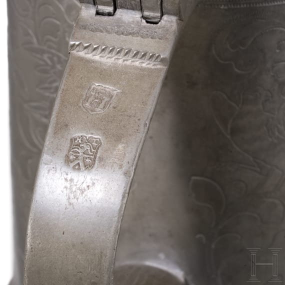 An engraved Austrian pewter jug from Wels, dated 1641