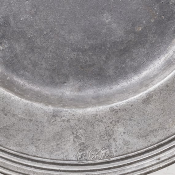 Five German Pewter plates, 17th/18th century