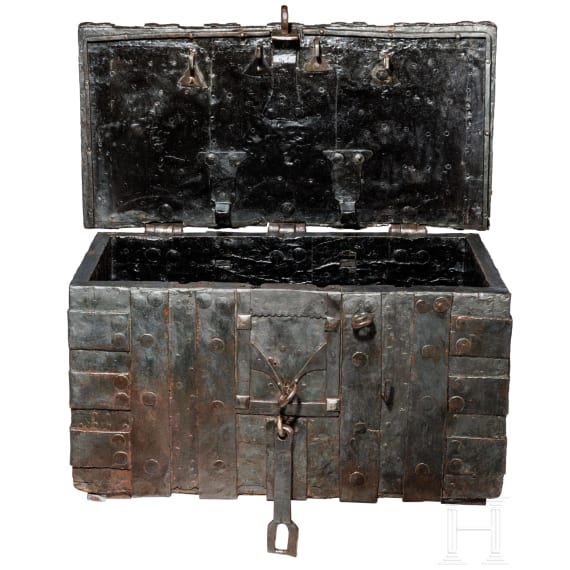 A heavy oak and iron armada chest, Tyrol, 1st half of the 16th century