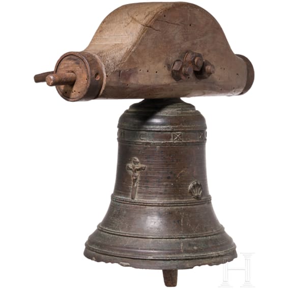 A Bronze bell, dated 1722