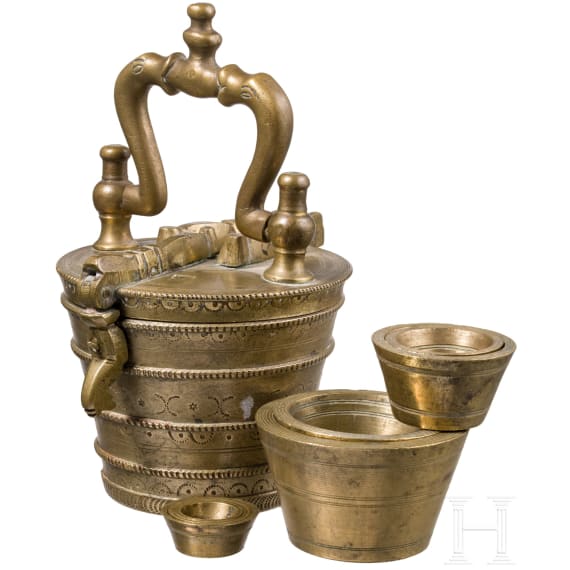 A Nuremberg nested weight, 17th/18th century