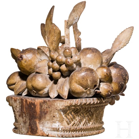 An Italian carved wooden fruit basket, ca. 1700