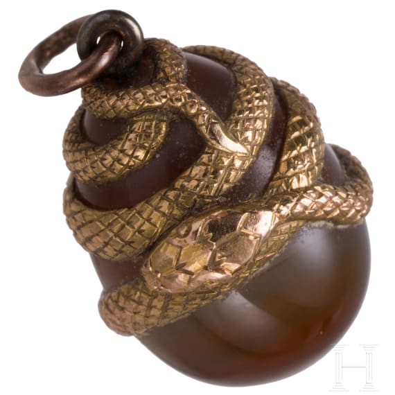 Ei-Anh&auml;nger mit Goldmontierung, Russland, um 1900