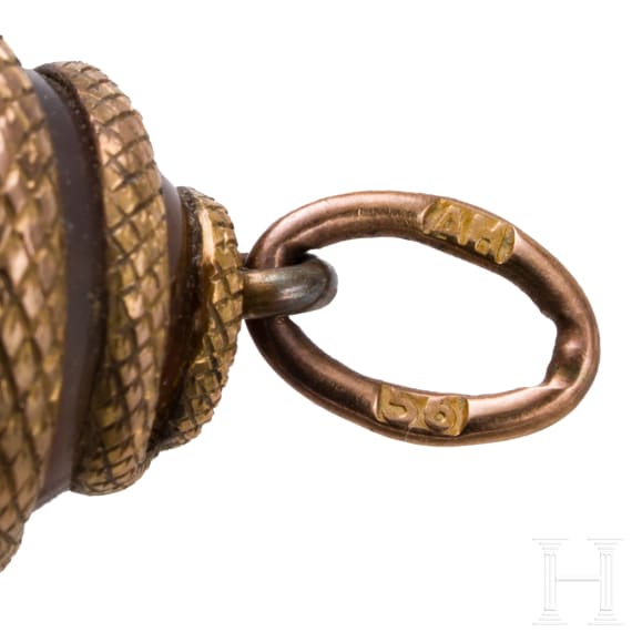 Ei-Anh&auml;nger mit Goldmontierung, Russland, um 1900