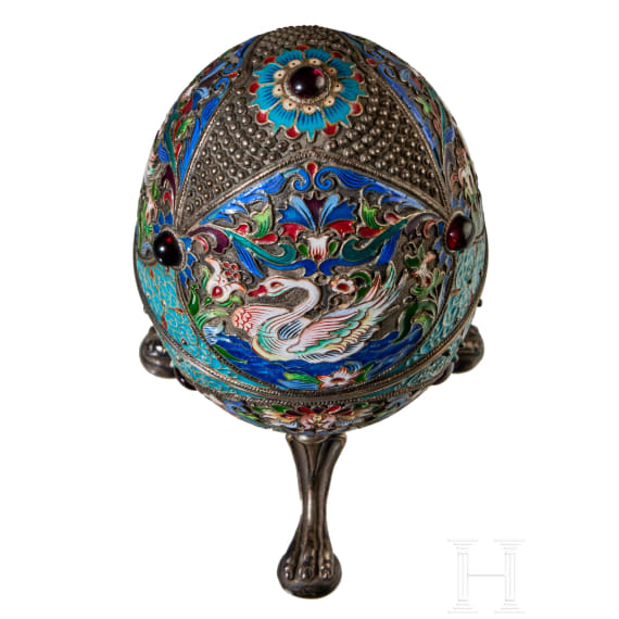 Gro&szlig;es Cloisonn&eacute;-Email-Ei mit Schw&auml;nen, 2. H&auml;lfte des 20. Jhdts.