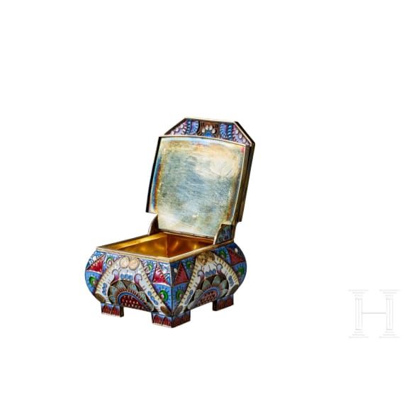 Cloisonn&eacute;-Email-Salzthron, 2. H&auml;lfte des 20. Jhdts.