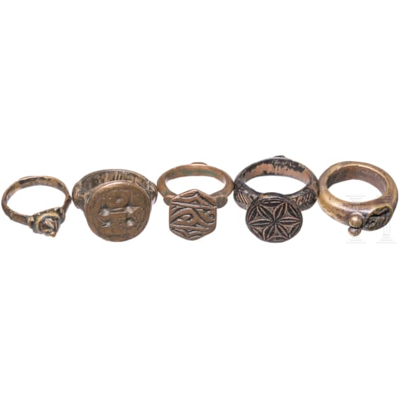 Ten Rings from the Islamic Middle Ages: Seljuk and Early Ottoman, 11th&ndash;16th centuries