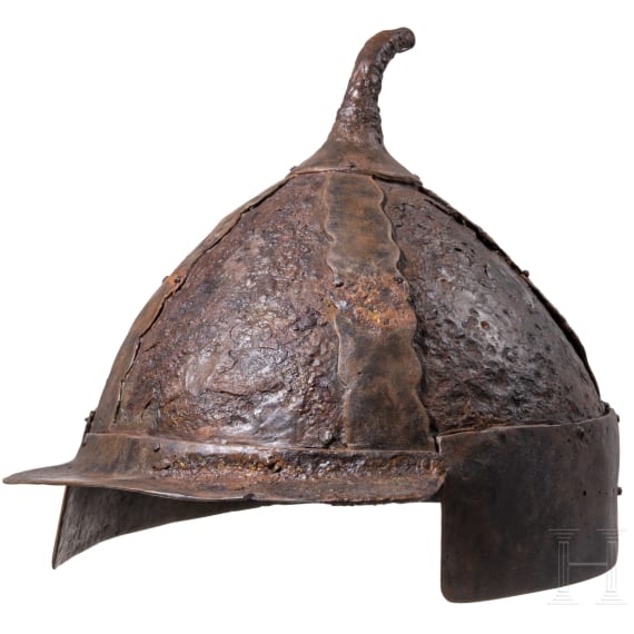 Mittelalterlicher Eisenhelm mit goldplattierten Beschl&auml;gen, Waldsteppen Osteuropas, 10. -11. Jhdt.