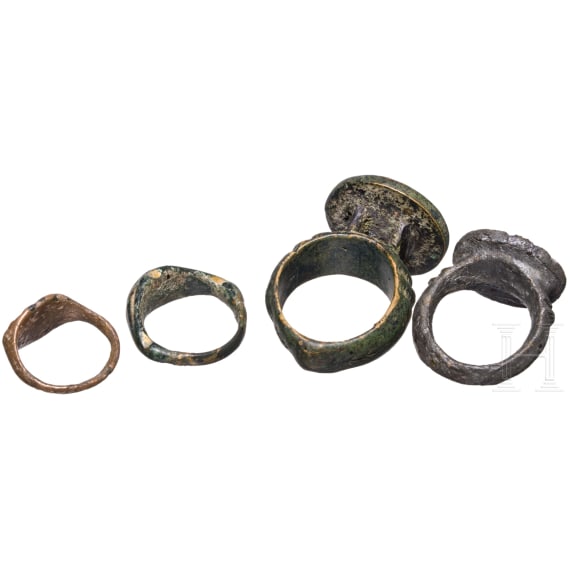 Vier antike Ringe aus Bronze, hellenistisch, r&ouml;misch und islamisch, 2. Jhdt. v. Chr. - 13. Jhdt. n. Chr.