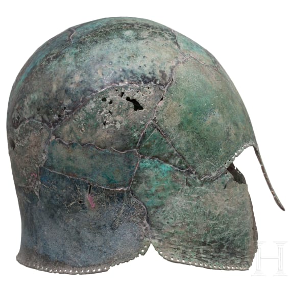 Modernes Pasticcio eines korinthischen Helms aus originalen Teilen verschiedener Helme zusammengesetzt