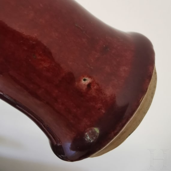 Kupferrot glasierte Vase, China, wohl 17./18. Jhdt.
