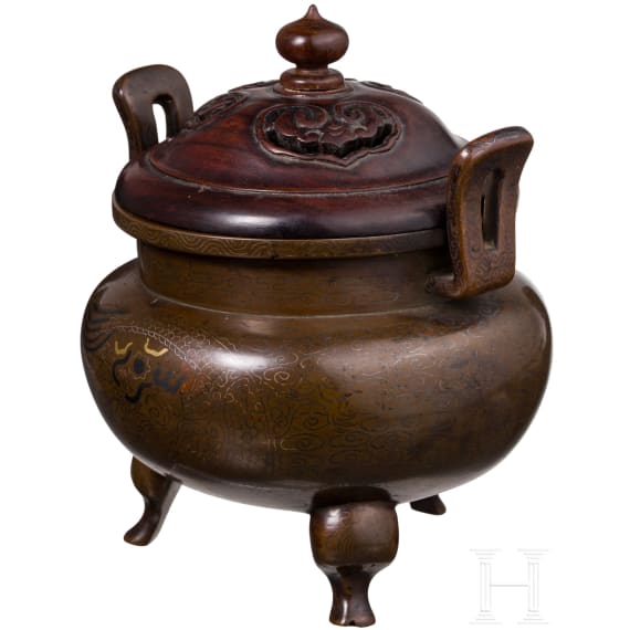 Bronzener Weihrauchbrenner (Ding) mit feinen Gold- und Silbereinlagen, China, 17./18. Jh.