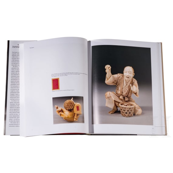 Sieben B&uuml;cher zum Thema Netsuke und japanischem G&uuml;rtelschmuck