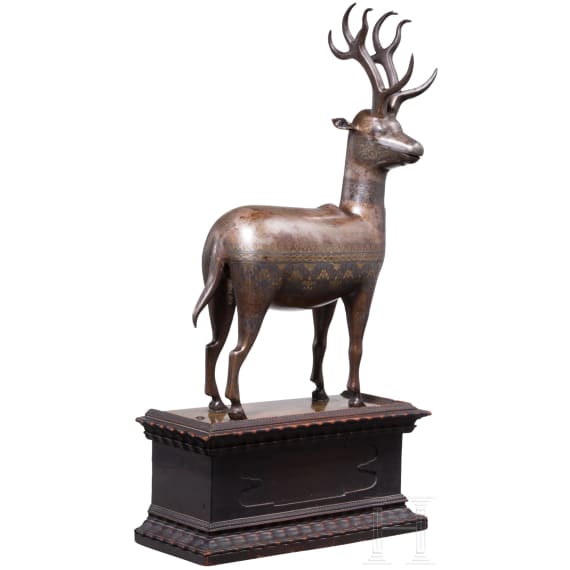 Silber- und goldtauschierte Hirschfigur, wohl Indien, 18. Jhdt.