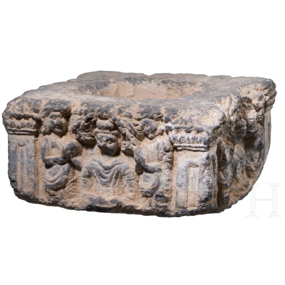 Architekturelement (Kapitell), Pakistan, Gro&szlig;raum Gandhara, wohl 3. - 5. Jhdt.