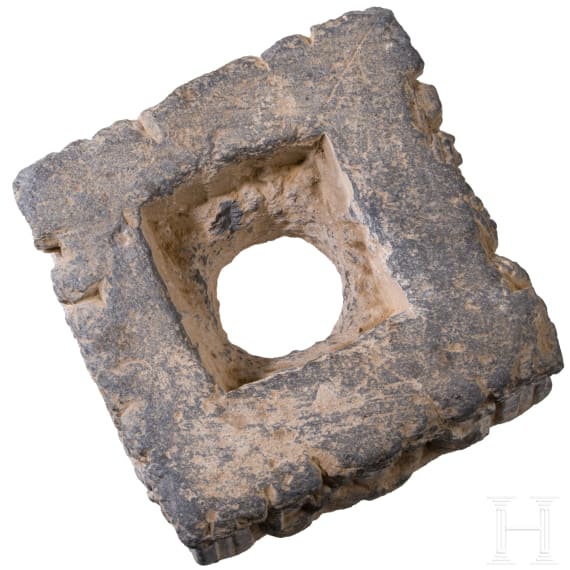 Architekturelement (Kapitell), Pakistan, Gro&szlig;raum Gandhara, wohl 3. - 5. Jhdt.