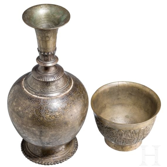 Schale und Surahi-Gie&szlig;kanne aus Bronze, Tibet, 19. Jhdt.