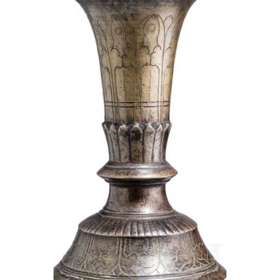 Schale und Surahi-Gie&szlig;kanne aus Bronze, Tibet, 19. Jhdt.