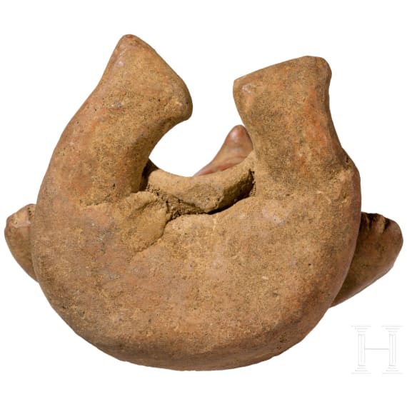 Sitzende, pr&auml;kolumbische Tonfigur, Mexiko, wohl Jalisco-Kultur, 100 v. Chr. - 250 n. Chr.