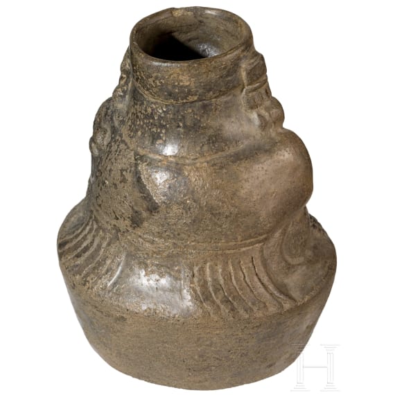 Pr&auml;kolumbisches, fig&uuml;rliches Gef&auml;&szlig;, peruanische Nordk&uuml;ste, wohl Moche-Kultur, 4. - 8. Jhdt.