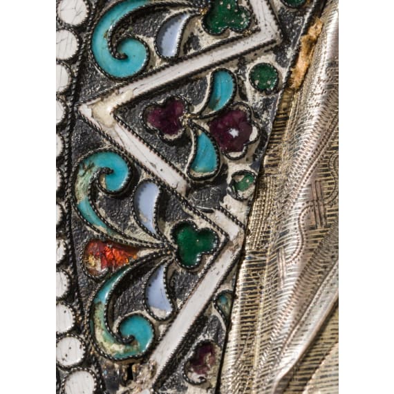 Ikone Gottesmutter von &bdquo;Tichwin Tichwinskaja" mit Silberoklad und Cloisonn&eacute;-Email-Nimben, Russland, um 1900 (Ikone), St. Petersburg, Andrej M. Artamanow, 1899-1908 (Oklad)