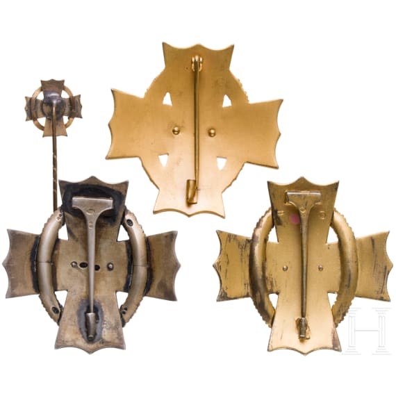Four War Crosses for civilian service