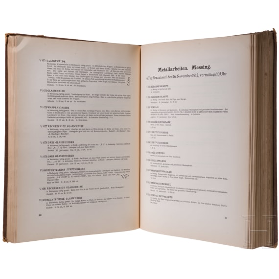 Three auction catalogs on the subject of art and antique weapons, early 20th century