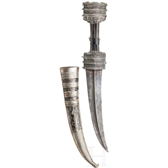A large silver mounted Ottoman khandjar, 1st half of the 19th century