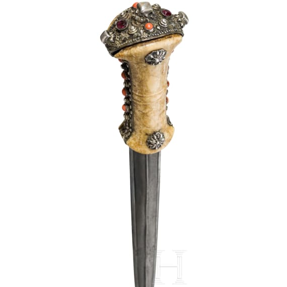 An Ottoman spearhead dagger, circa 1800