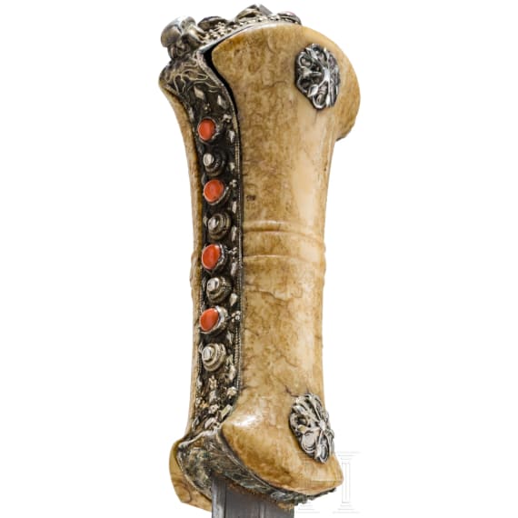 An Ottoman spearhead dagger, circa 1800
