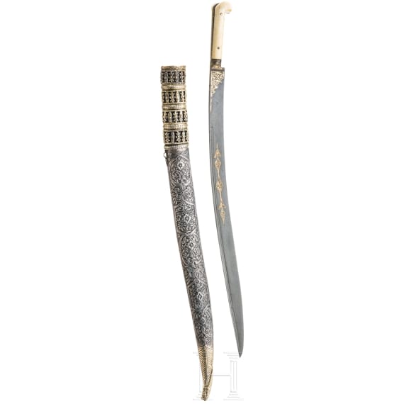 An Ottoman yatagan with wootz blade, late 18th century