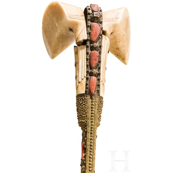 An Ottoman silver-mounted yatagan, set with corals, circa 1840