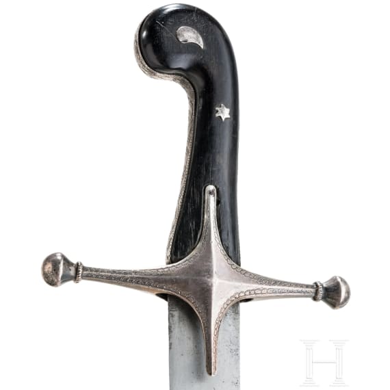 Silbermontierter Shamshir mit geflammter Klinge, osmanisch, Mitte 19. Jhdt.
