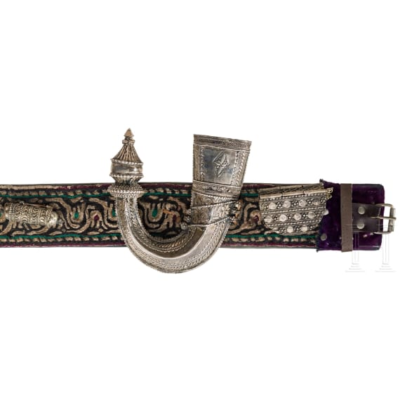A silver mounted Mecca Djambya with belt, mid 20th century