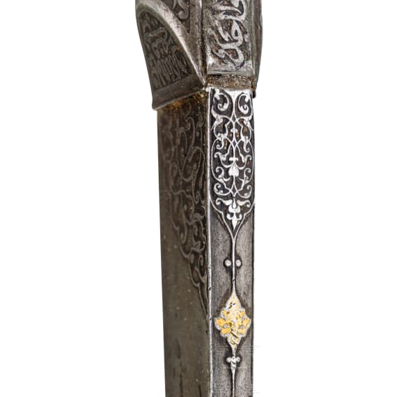 A fine Persian kard with chiselled wootz blade, 2nd half of the 18th century