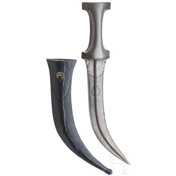 A Persian all-metal khanjar with blade and hilt in wootz-Damascus, circa 1800