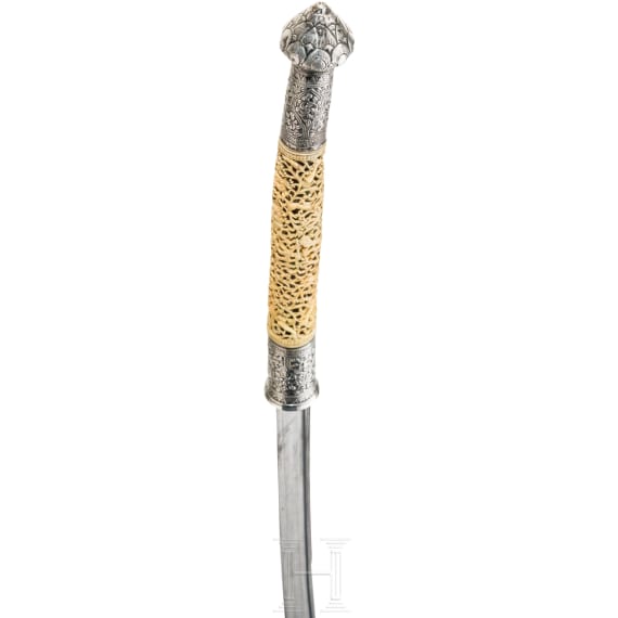 A fine silver-mounted Burmese Dha with pierced ivory hilt, 2nd half of the 19th century