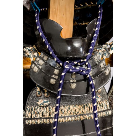 A Tosei Gosuku, mid-Edo-period with modern replacements