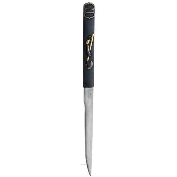 A wakizashi with handachi mounts, mid Edo Period