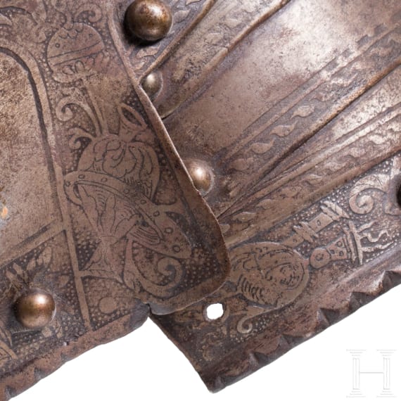 A South German etched pauldron, ca. 1570