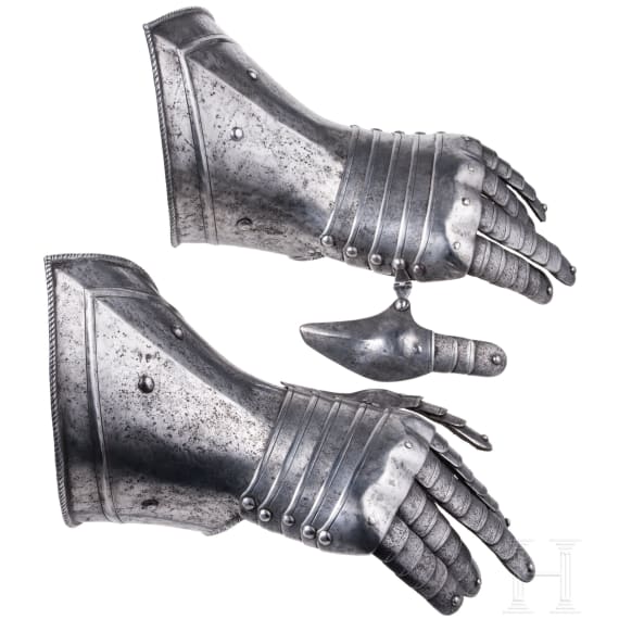 A pair of German armoured gauntlets, ca. 1570