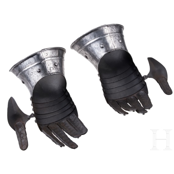 A pair of German armoured gauntlets, ca. 1570