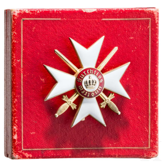 Orden der W&uuml;rttembergischen Krone, Kreuz der Ehrenritter mit Schwertern